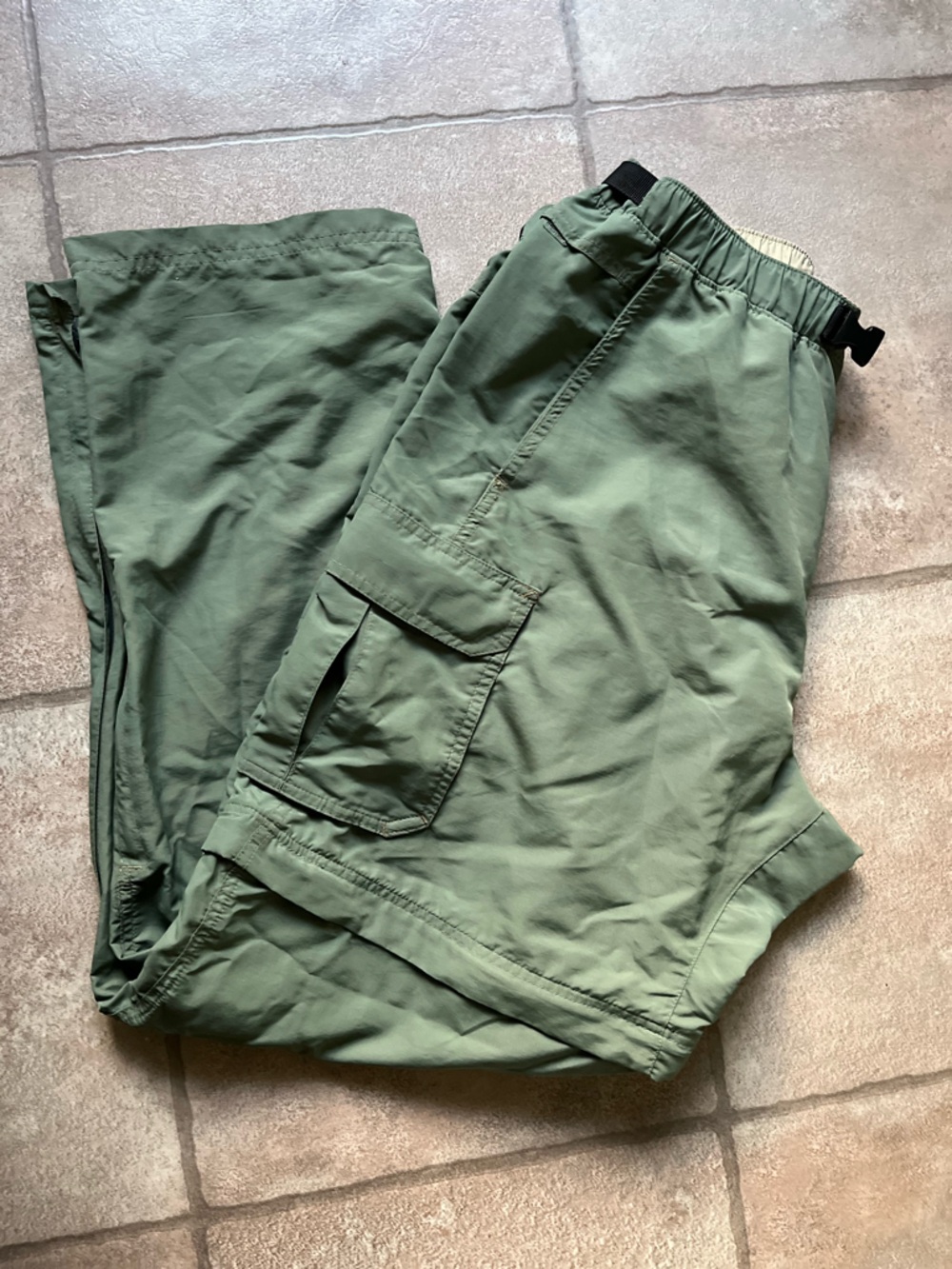 REI Men's Olive Cargo Pants